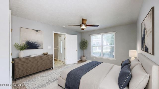 6815 Currington Cir, Louisville, KY 40258
