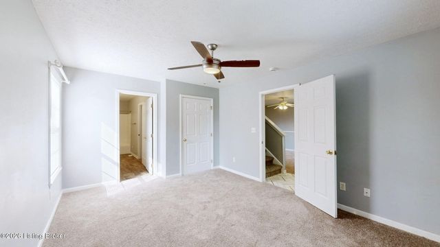 6815 Currington Cir, Louisville, KY 40258