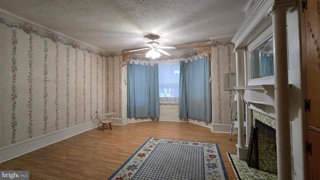 5237 WEBSTER ST, Philadelphia, PA 19143