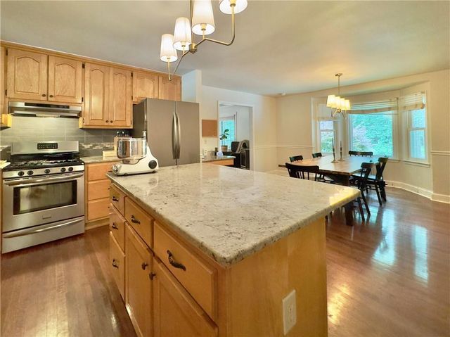 90 Howard Road, Senoia, GA 30276