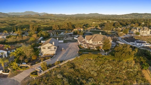 39650 Patagonia Court, Temecula, CA 92591
