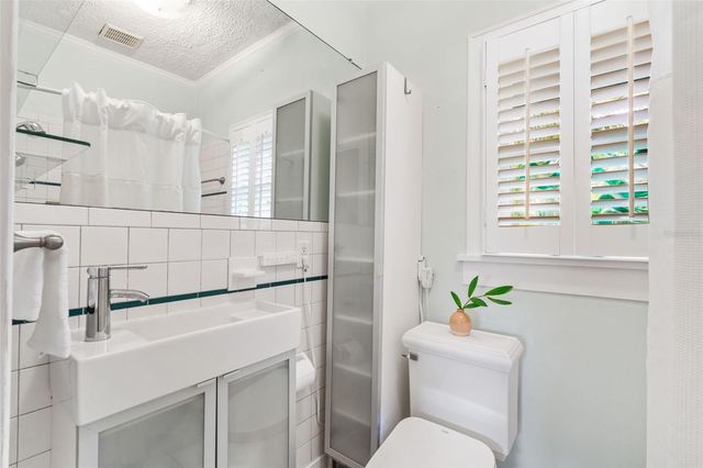 762 23RD AVENUE N, St Petersburg, FL 33704