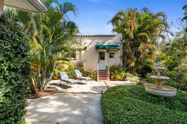 762 23RD AVENUE N, St Petersburg, FL 33704