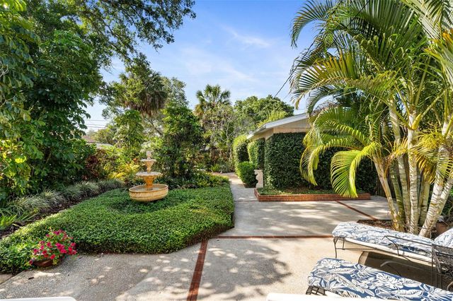 762 23RD AVENUE N, St Petersburg, FL 33704