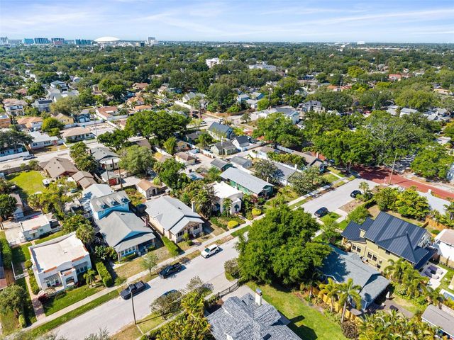 762 23RD AVENUE N, St Petersburg, FL 33704