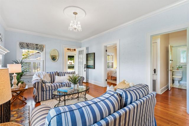 762 23RD AVENUE N, St Petersburg, FL 33704