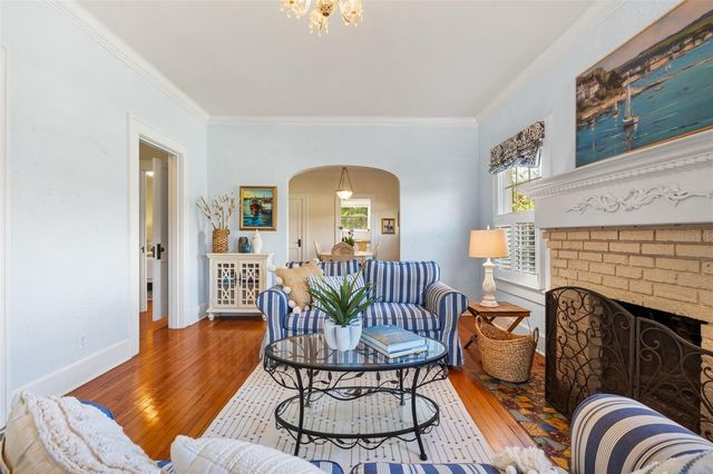 762 23RD AVENUE N, St Petersburg, FL 33704