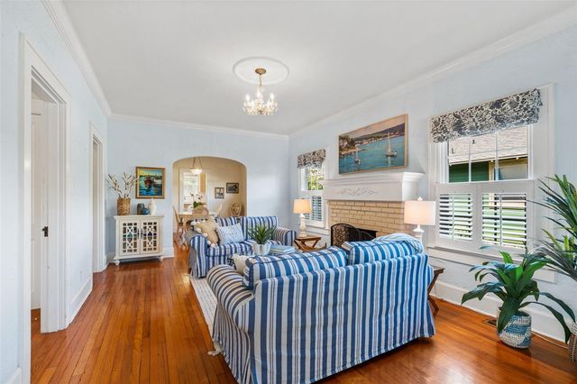 762 23RD AVENUE N, St Petersburg, FL 33704