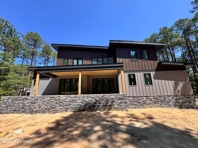 239 Hill Road, Southern Pines, NC 28387