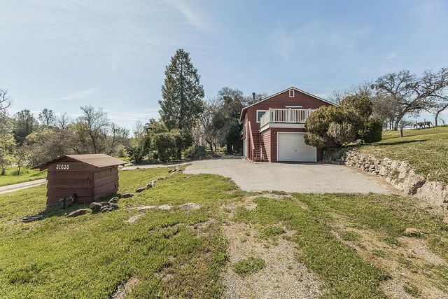 31638 Lodge Road, Auberry, CA 93602