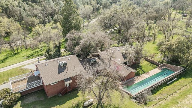 31638 Lodge Road, Auberry, CA 93602
