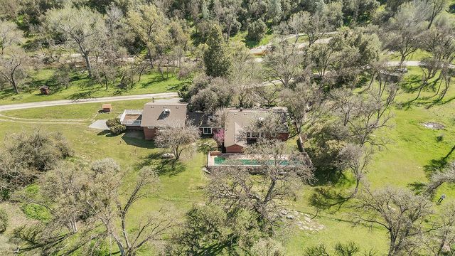 31638 Lodge Road, Auberry, CA 93602