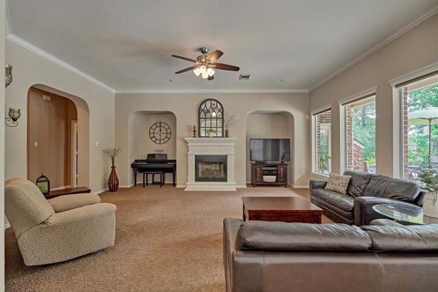 2500 Eagle Post Drive, Conroe, TX 77304