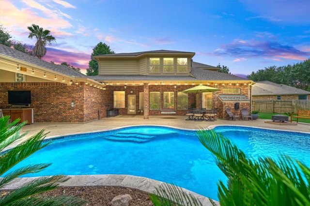 2500 Eagle Post Drive, Conroe, TX 77304