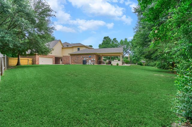 2500 Eagle Post Drive, Conroe, TX 77304