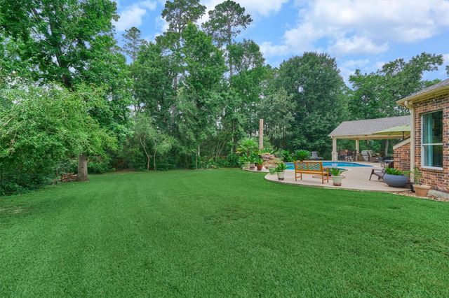 2500 Eagle Post Drive, Conroe, TX 77304