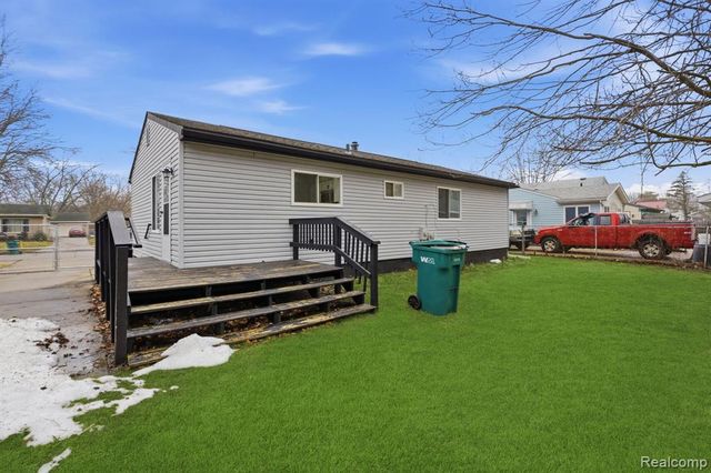 15527 Meadow Street, Romulus, MI 48174