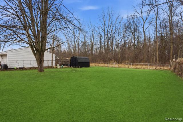 15527 Meadow Street, Romulus, MI 48174