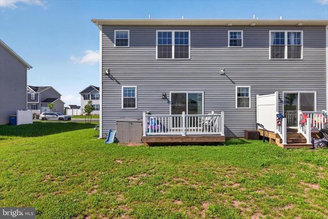 3602 FIELDSTONE DR, Dover, PA 17315