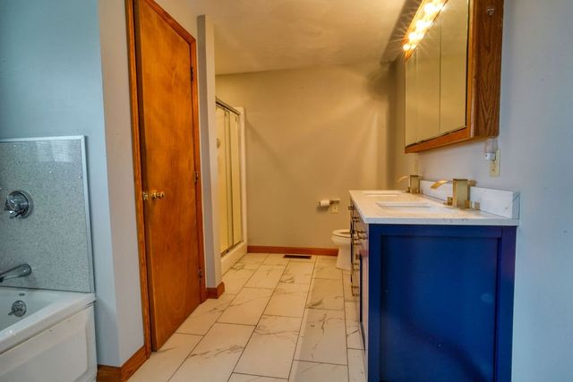 42 Kiley Way, Coventry, RI 02816