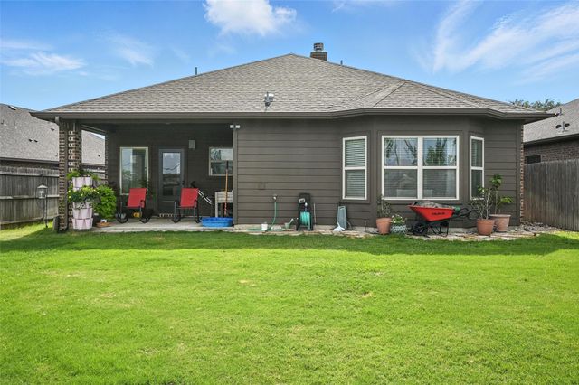 452 Delgany Trail, Fort Worth, TX 76052