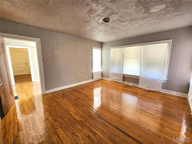 800 N 24th Street, East St Louis, IL 62205