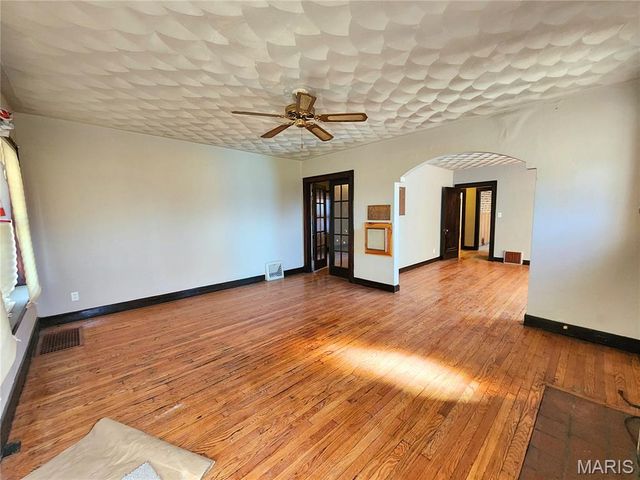 800 N 24th Street, East St Louis, IL 62205