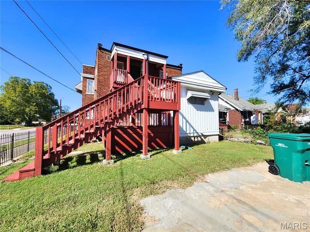 800 N 24th Street, East St Louis, IL 62205