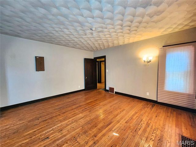 800 N 24th Street, East St Louis, IL 62205