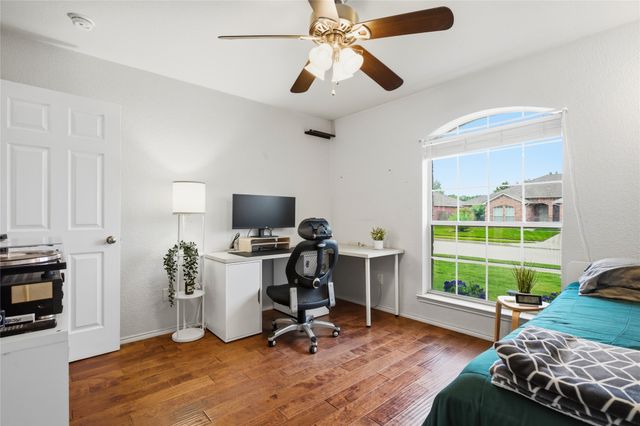 5312 Malibu Street, Fort Worth, TX 76244