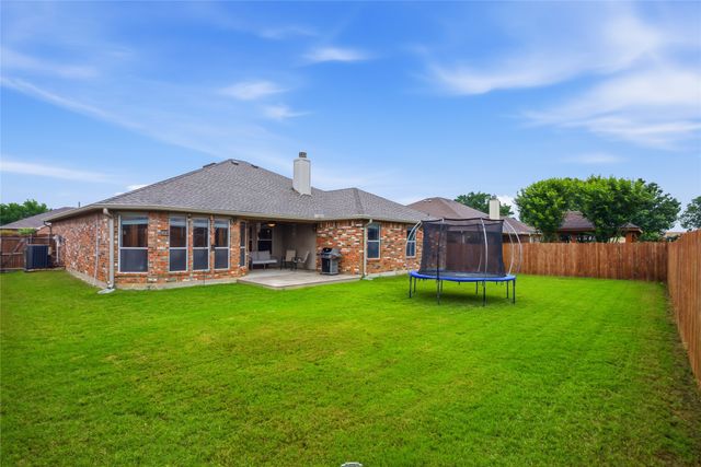 5312 Malibu Street, Fort Worth, TX 76244