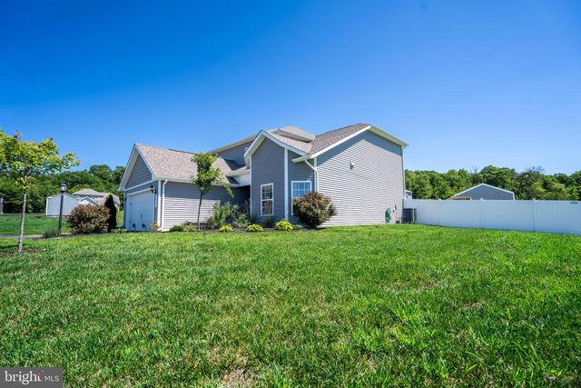 41 RAPPAHANNOCK RUN, Falling Waters, WV 25419