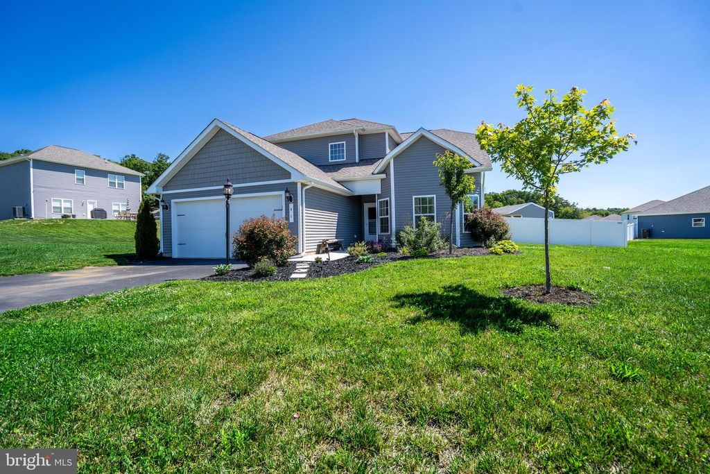 41 RAPPAHANNOCK RUN, Falling Waters, WV 25419