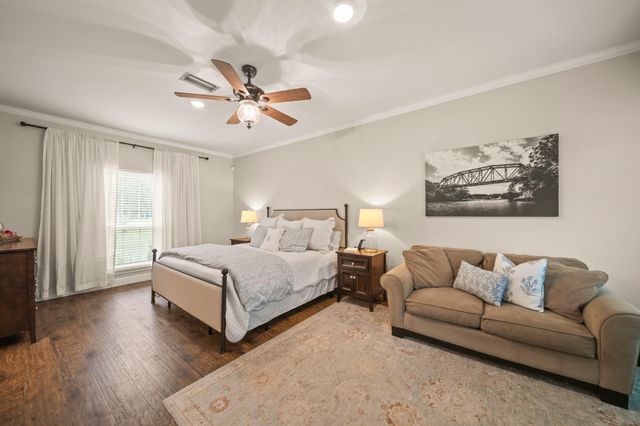 5311 W Plantation Oaks Drive, Rosharon, TX 77583