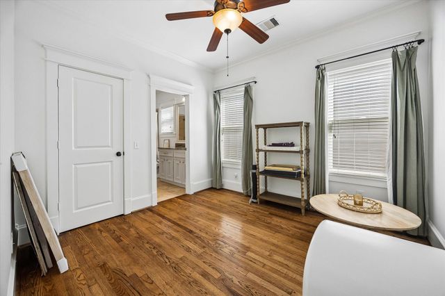 316 Aurora Street, Houston, TX 77008
