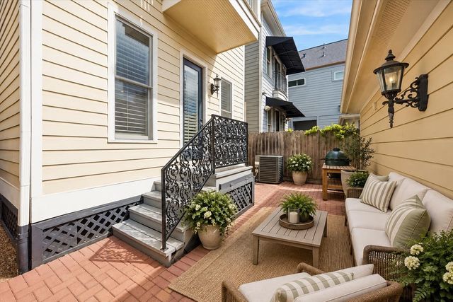 316 Aurora Street, Houston, TX 77008