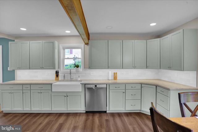 2659 W SOUTH ST, Allentown, PA 18104