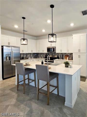 5807 Double Eagle CIR 4645, Ave Maria, FL 34142
