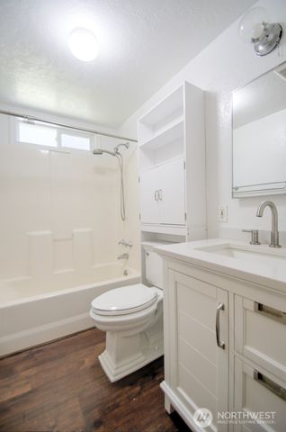 4514 14th Avenue SE, Lacey, WA 98503