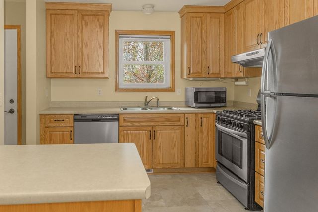 6078 144th Street N, Hugo, MN 55038