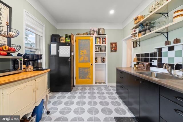 29 E ATLANTIC AVE, Audubon, NJ 08106