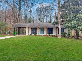 5282 MAPLE VALLEY SW Road, Mableton, GA 30126