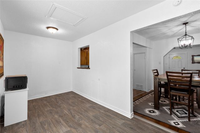 1109 N Jim Miller Road, Dallas, TX 75217