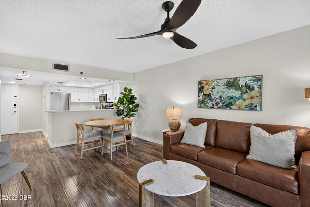 1513 Ocean Shore Blvd Apt A10, Ormond Beach, FL 32176