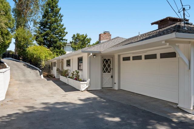 1407 Carlton Road, Hillsborough, CA 94010