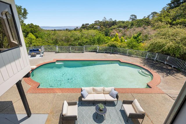 1407 Carlton Road, Hillsborough, CA 94010