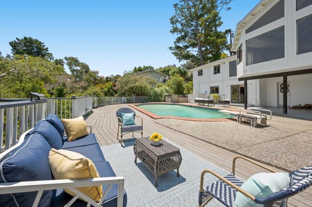 1407 Carlton Road, Hillsborough, CA 94010