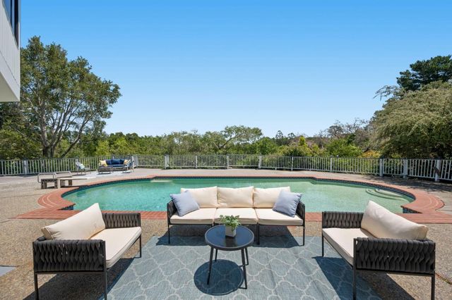 1407 Carlton Road, Hillsborough, CA 94010