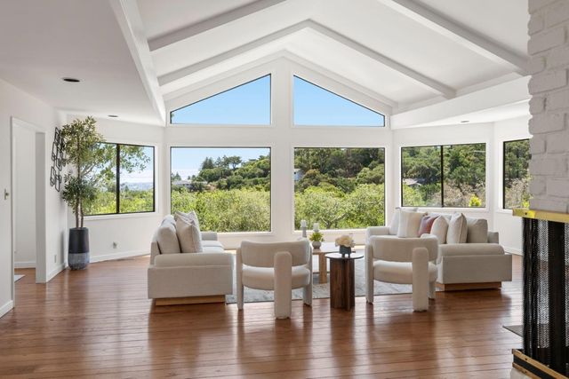 1407 Carlton Road, Hillsborough, CA 94010