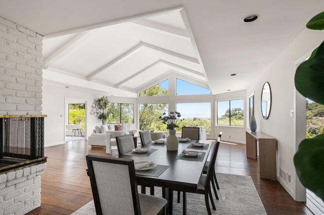 1407 Carlton Road, Hillsborough, CA 94010